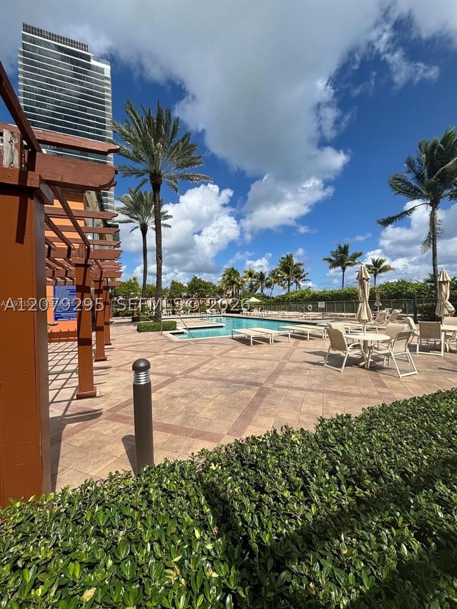 Real estate property located at 2080 Ocean Dr #308, Broward, 2080 Ocean Drive Condo, Hallandale Beach, FL