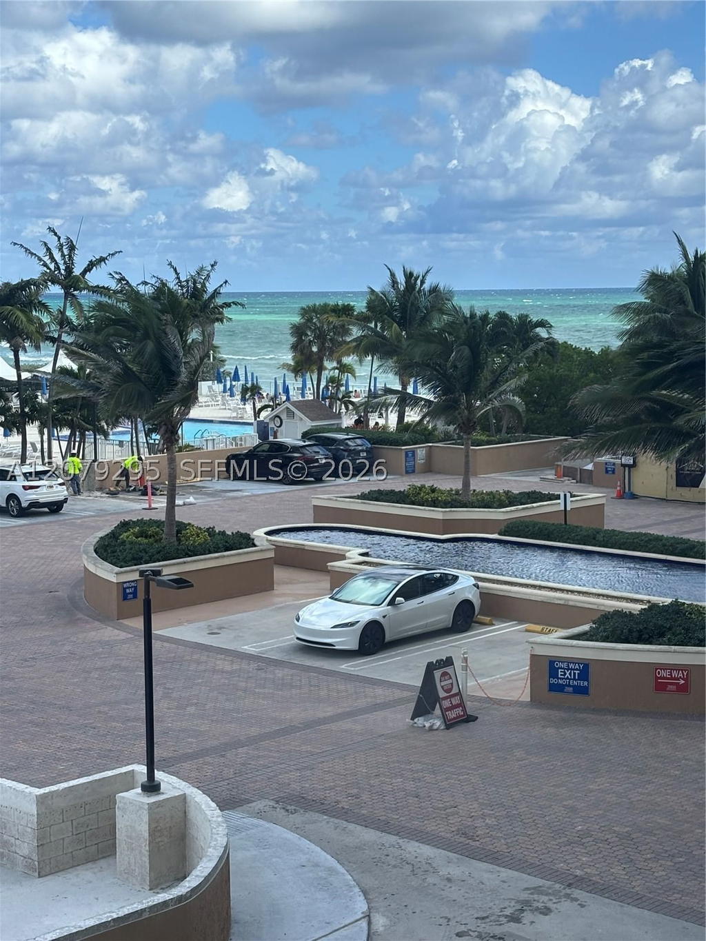 Real estate property located at 2080 Ocean Dr #308, Broward, 2080 Ocean Drive Condo, Hallandale Beach, FL