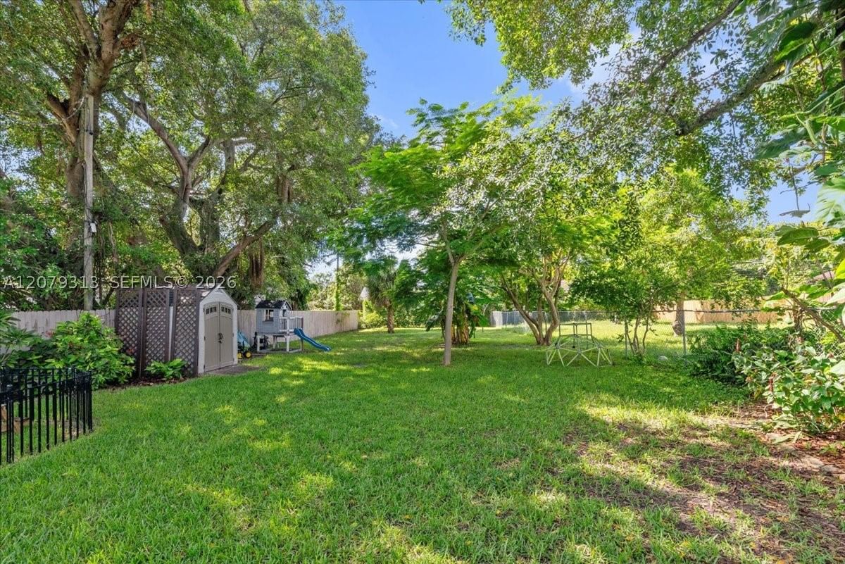 Real estate property located at 2434 Lincoln St, Broward, Hollywood Little Ranches, Hollywood, FL