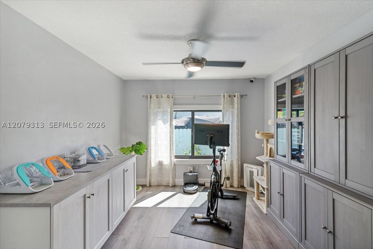 Real estate property located at 2434 Lincoln St, Broward, Hollywood Little Ranches, Hollywood, FL