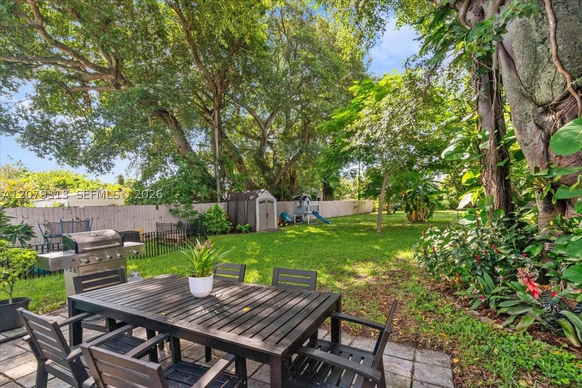 Real estate property located at 2434 Lincoln St, Broward, Hollywood Little Ranches, Hollywood, FL