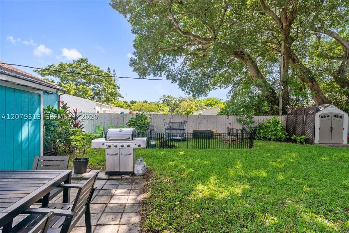 Real estate property located at 2434 Lincoln St, Broward, Hollywood Little Ranches, Hollywood, FL
