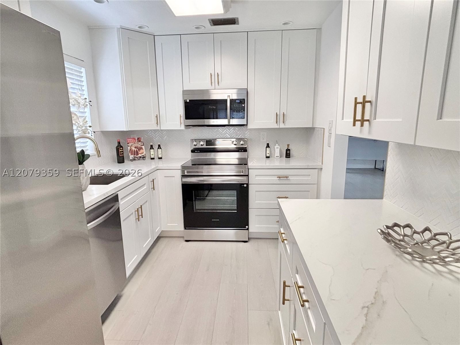 Real estate property located at 2377 16 Dr, Broward, Meadows Of Crystal Lake, Deerfield Beach, FL