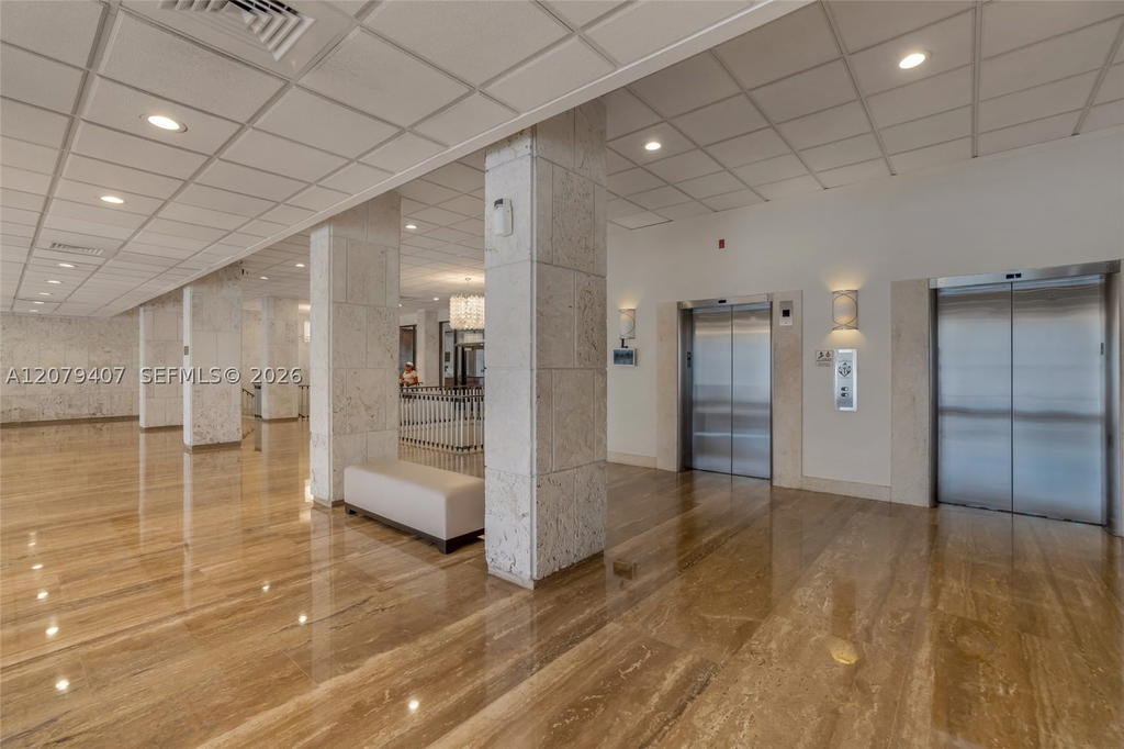 Real estate property located at 1985 Ocean Dr #10E, Broward, Hemispheres Condo, Hallandale Beach, FL