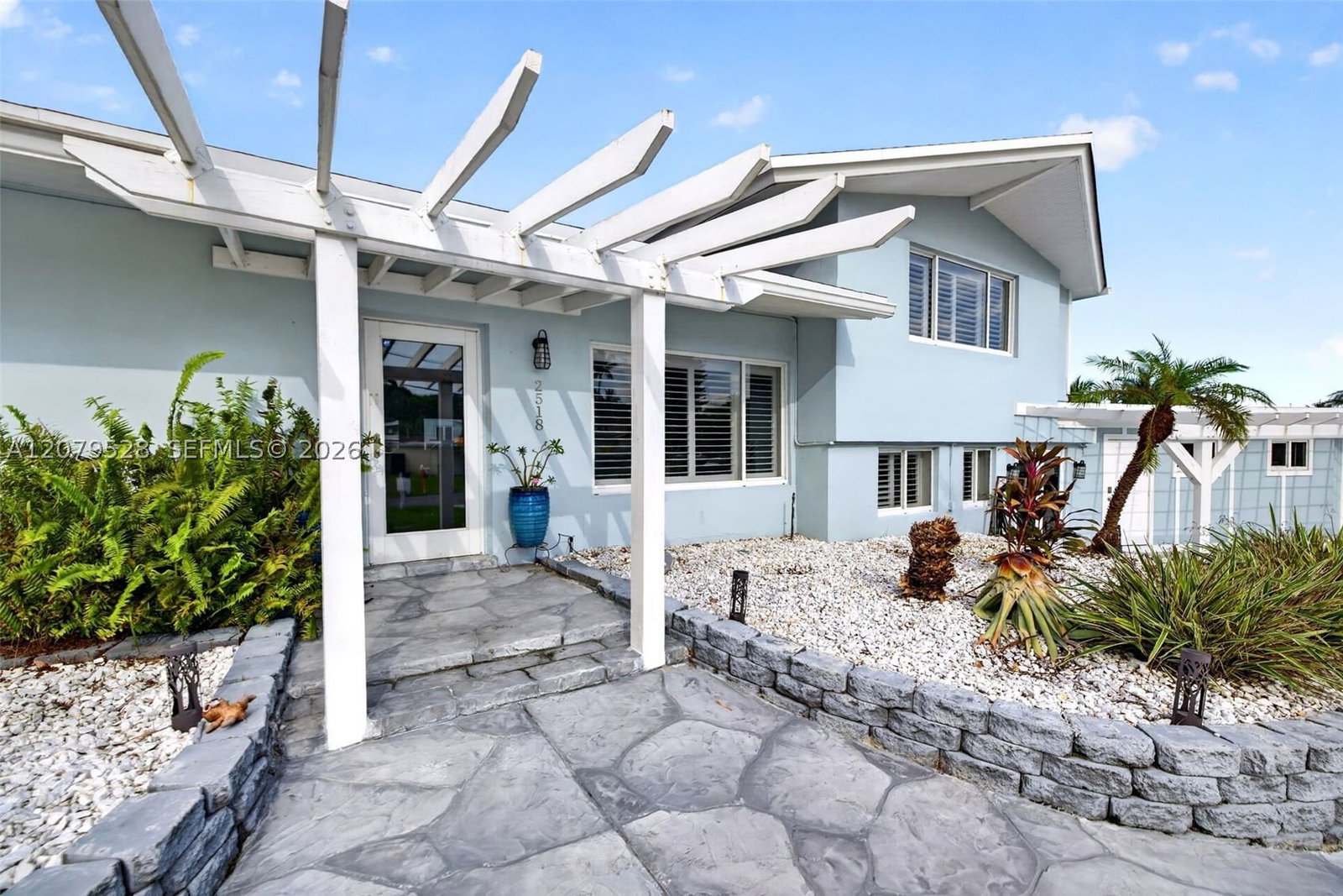 Real estate property located at 2518 Tortugas Ln, Broward, Lauderdale Isles No 2-blk, Fort Lauderdale, FL
