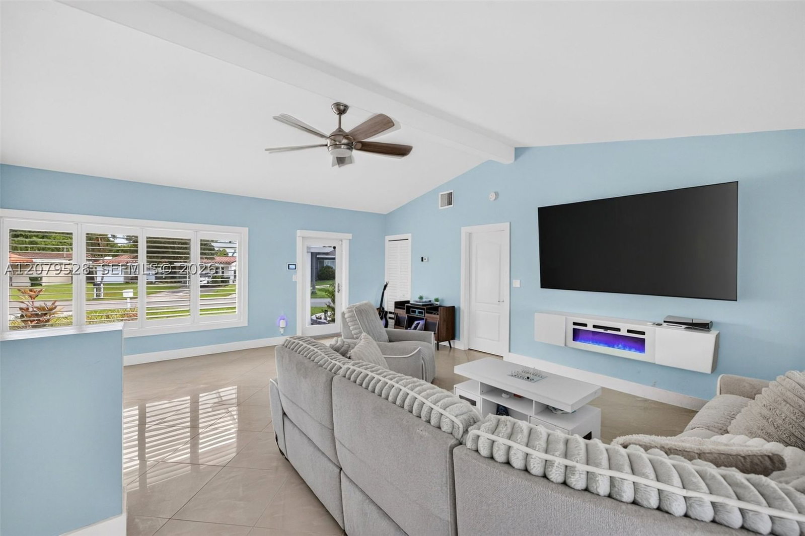 Real estate property located at 2518 Tortugas Ln, Broward, Lauderdale Isles No 2-blk, Fort Lauderdale, FL