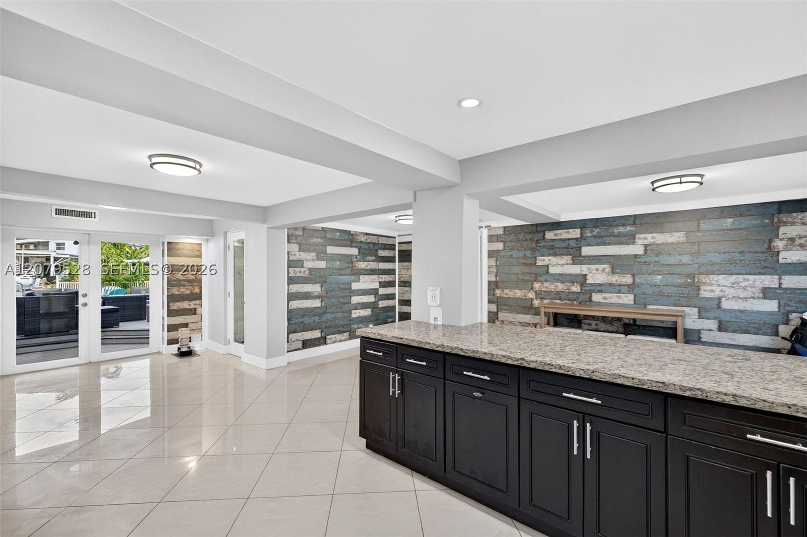 Real estate property located at 2518 Tortugas Ln, Broward, Lauderdale Isles No 2-blk, Fort Lauderdale, FL