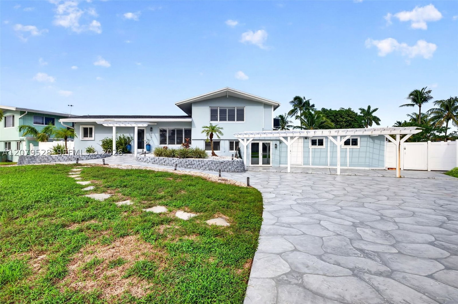 Real estate property located at 2518 Tortugas Ln, Broward, Lauderdale Isles No 2-blk, Fort Lauderdale, FL