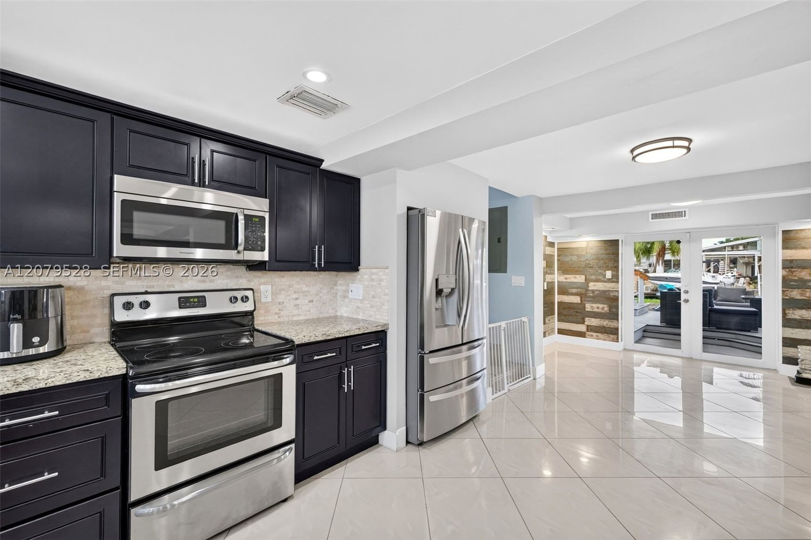 Real estate property located at 2518 Tortugas Ln, Broward, Lauderdale Isles No 2-blk, Fort Lauderdale, FL