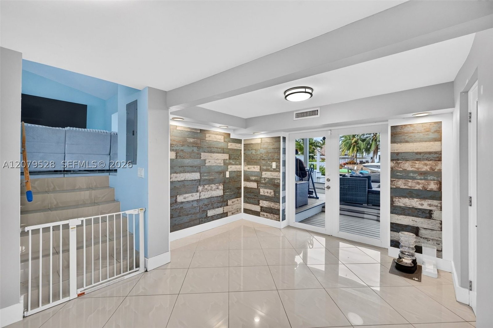 Real estate property located at 2518 Tortugas Ln, Broward, Lauderdale Isles No 2-blk, Fort Lauderdale, FL