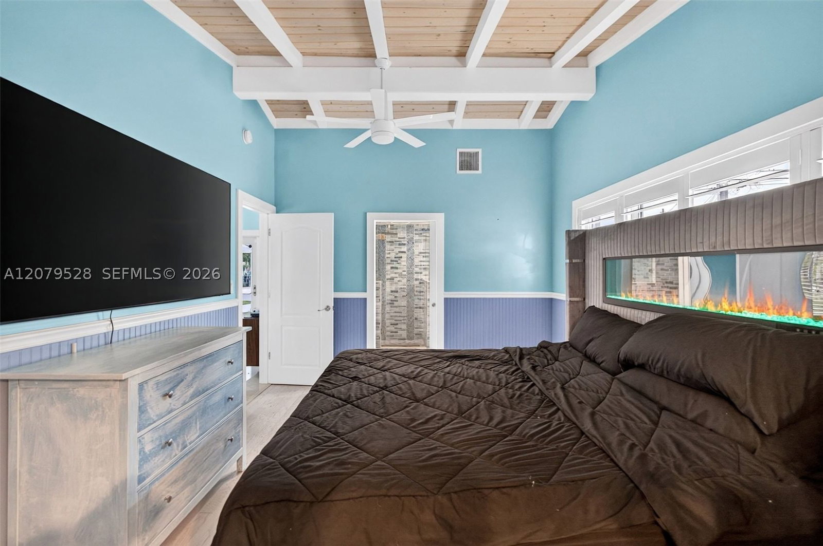 Real estate property located at 2518 Tortugas Ln, Broward, Lauderdale Isles No 2-blk, Fort Lauderdale, FL