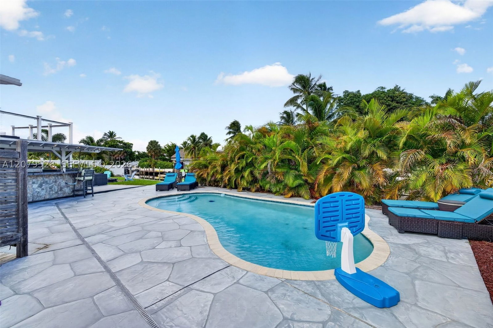 Real estate property located at 2518 Tortugas Ln, Broward, Lauderdale Isles No 2-blk, Fort Lauderdale, FL