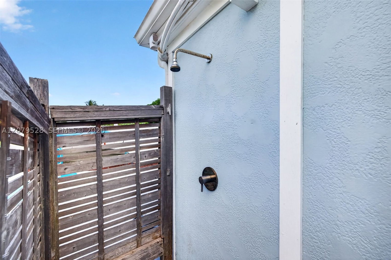 Real estate property located at 2518 Tortugas Ln, Broward, Lauderdale Isles No 2-blk, Fort Lauderdale, FL