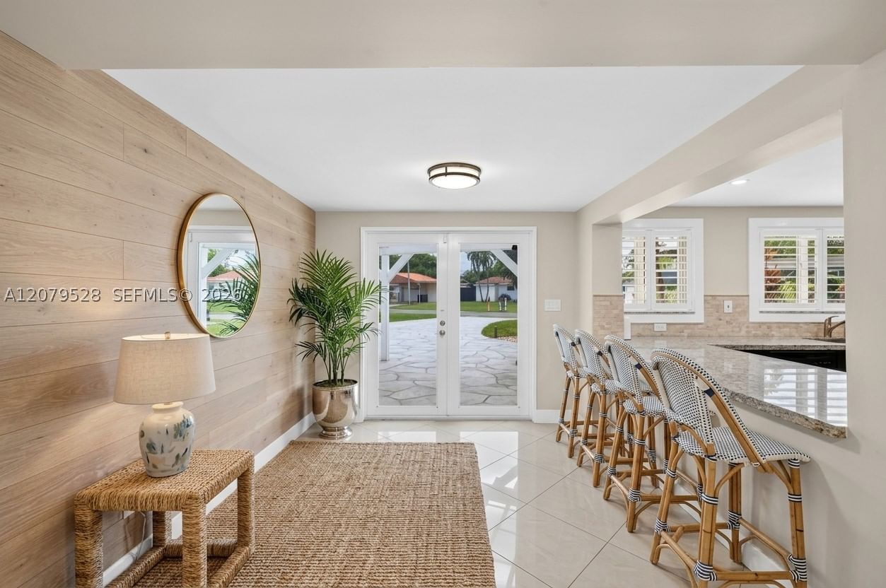 Real estate property located at 2518 Tortugas Ln, Broward, Lauderdale Isles No 2-blk, Fort Lauderdale, FL