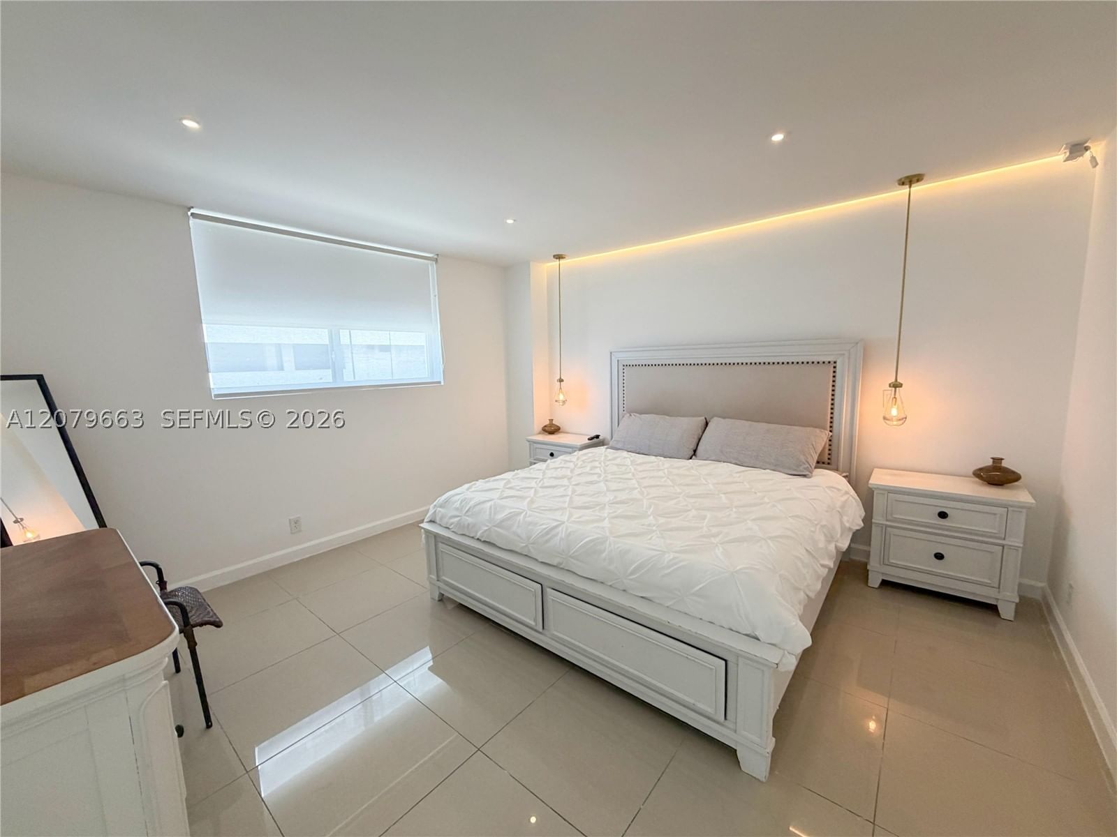 Real estate property located at 4001 Ocean Dr #11J, Broward, Sian Ocean Residences Con, Hollywood, FL