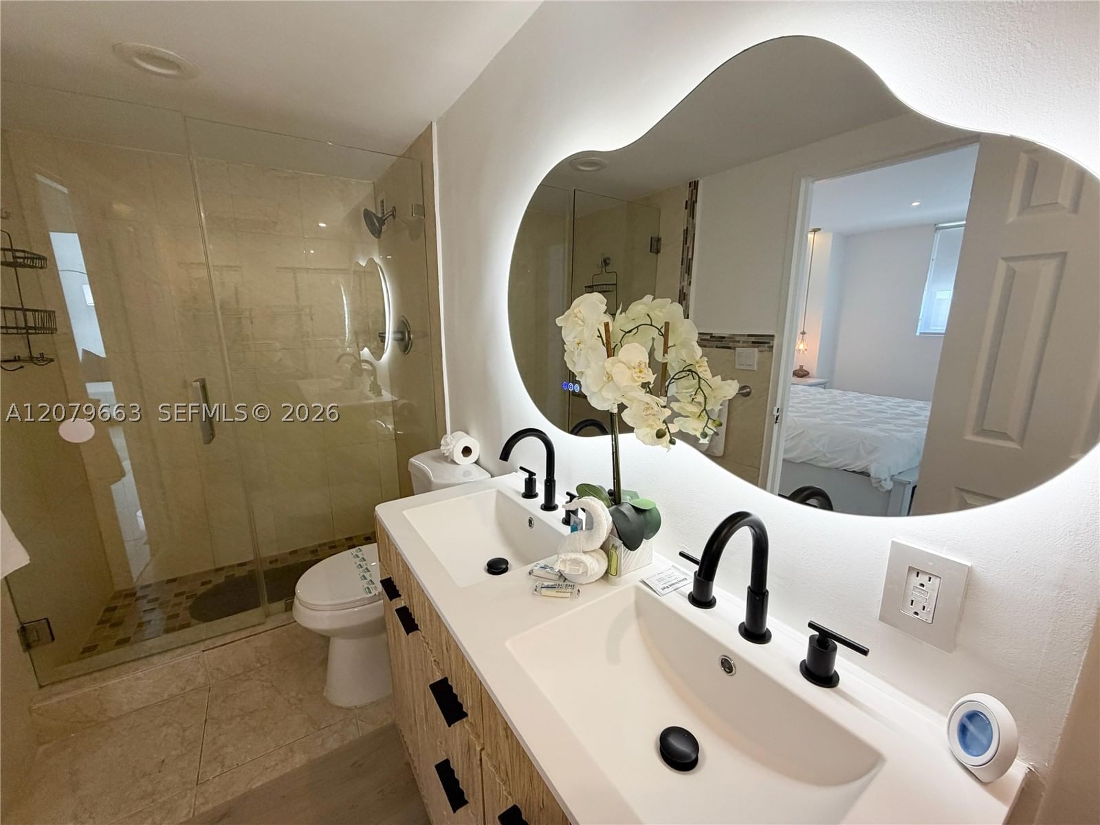 Real estate property located at 4001 Ocean Dr #11J, Broward, Sian Ocean Residences Con, Hollywood, FL