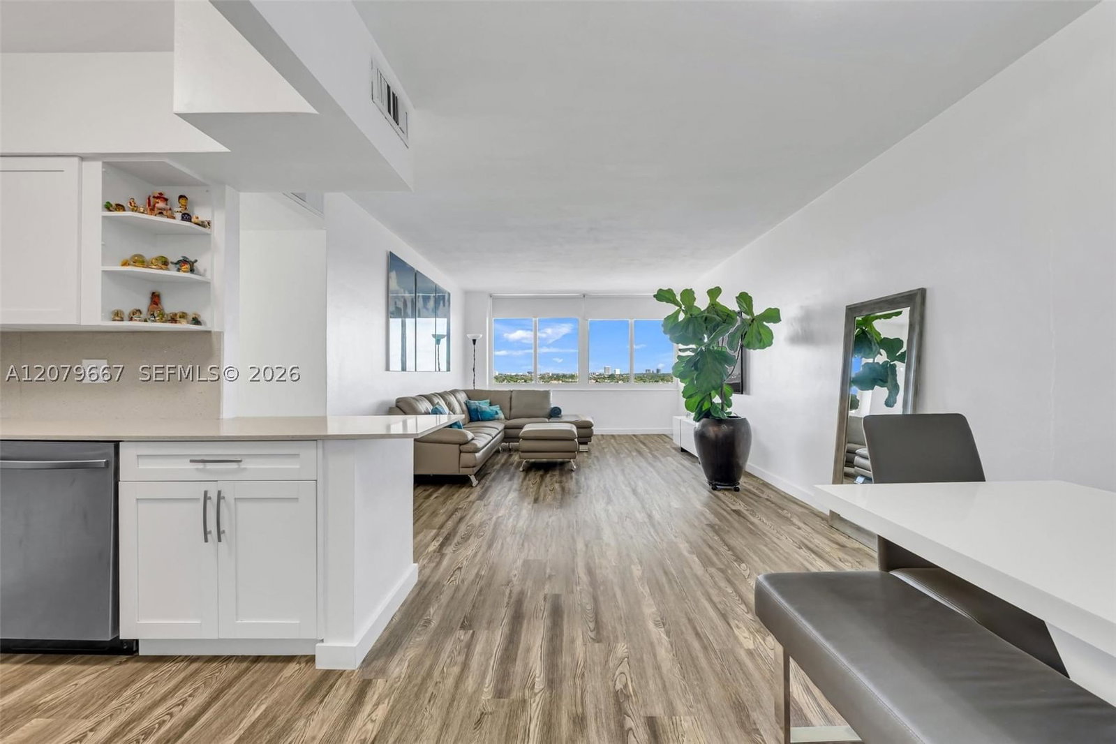 Real estate property located at 7441 Wayne #15I, Miami-dade, Parkview Point Condo, Miami Beach, FL