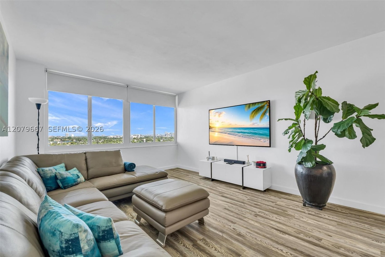 Real estate property located at 7441 Wayne #15I, Miami-dade, Parkview Point Condo, Miami Beach, FL