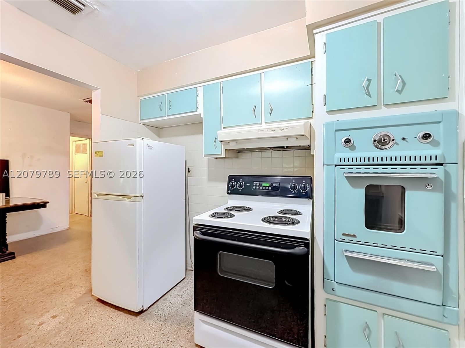 Real estate property located at 5661 Allen St, Broward, Sandy Lee 51-29 B, Hollywood, FL