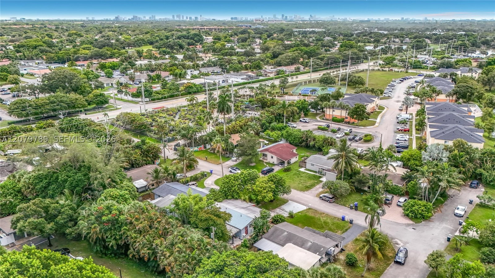 Real estate property located at 5661 Allen St, Broward, Sandy Lee 51-29 B, Hollywood, FL