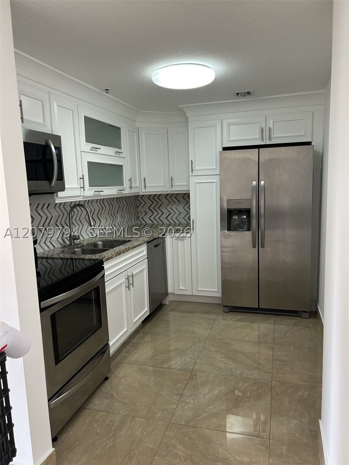 Real estate property located at 5271 8th St #313, Miami-dade, Granada Grand Condo, Miami, FL