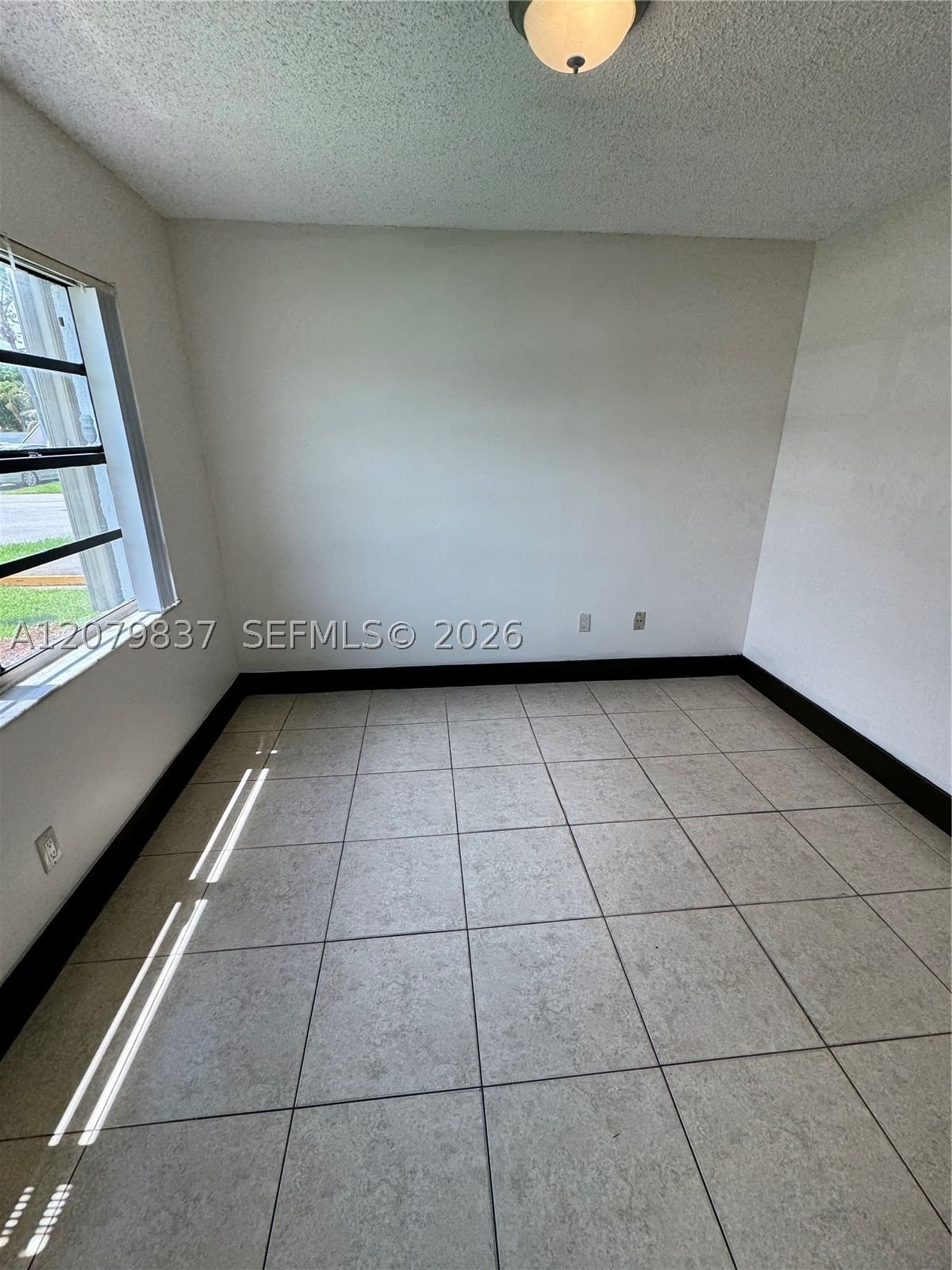 Real estate property located at 18224 Mediterranean Blvd #2-17, Miami-dade, Moors Pointe Condo, Miami, FL