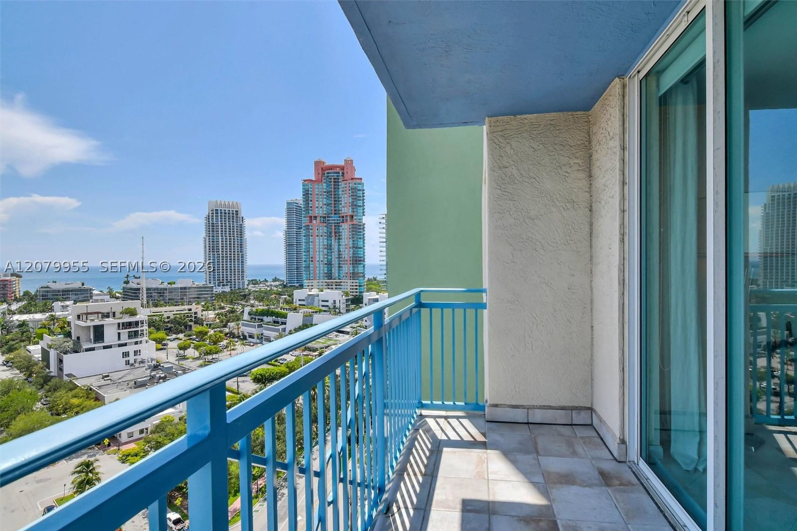 Real estate property located at 90 Alton Rd #1809, Miami-dade, Yacht Club At Portofino C, Miami Beach, FL