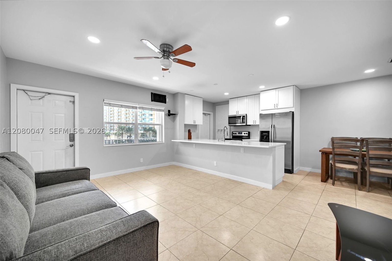 Real estate property located at 2600 Ocean Dr S311, Broward, Waterway @ Hollywood Beac, Hollywood, FL