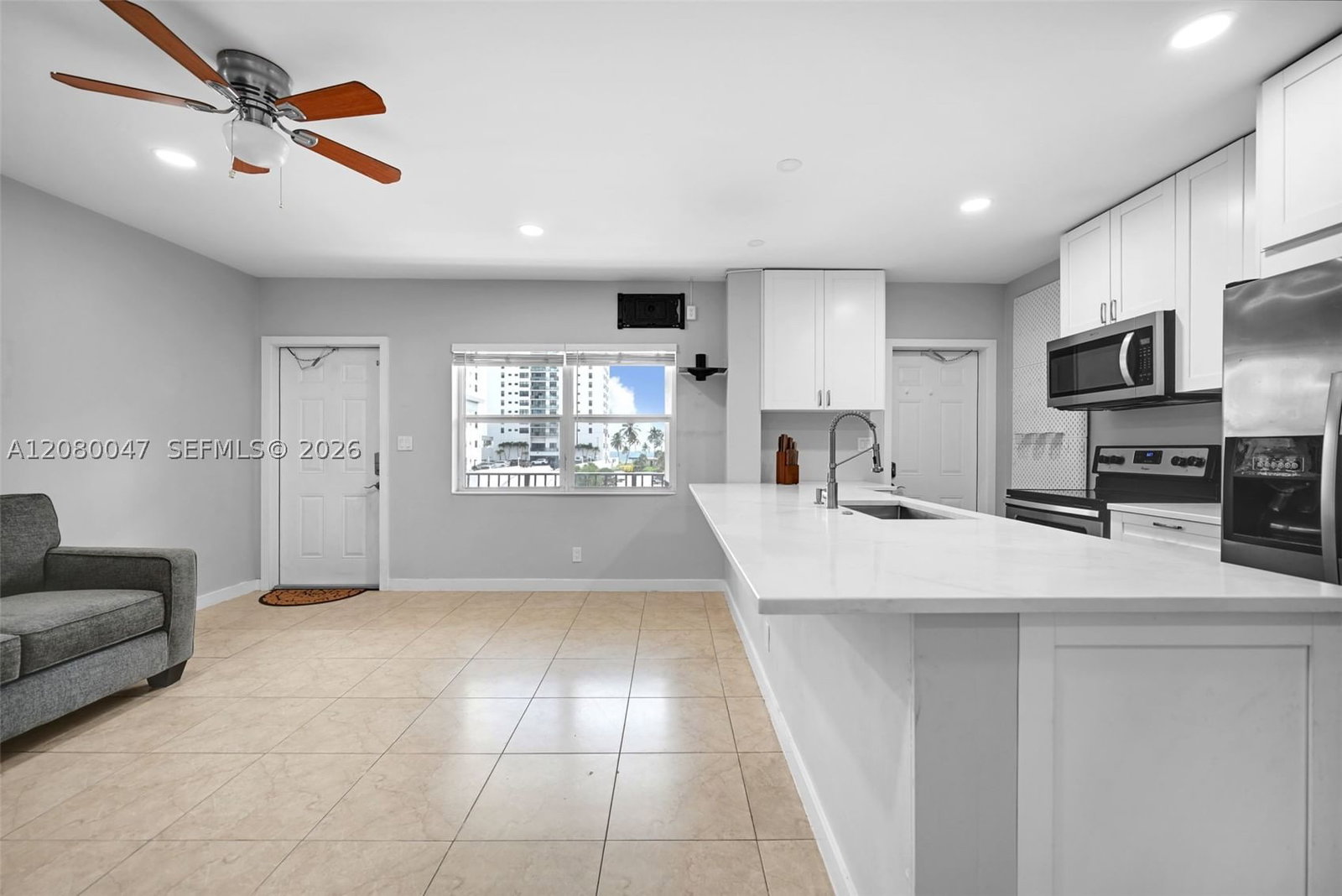 Real estate property located at 2600 Ocean Dr S311, Broward, Waterway @ Hollywood Beac, Hollywood, FL