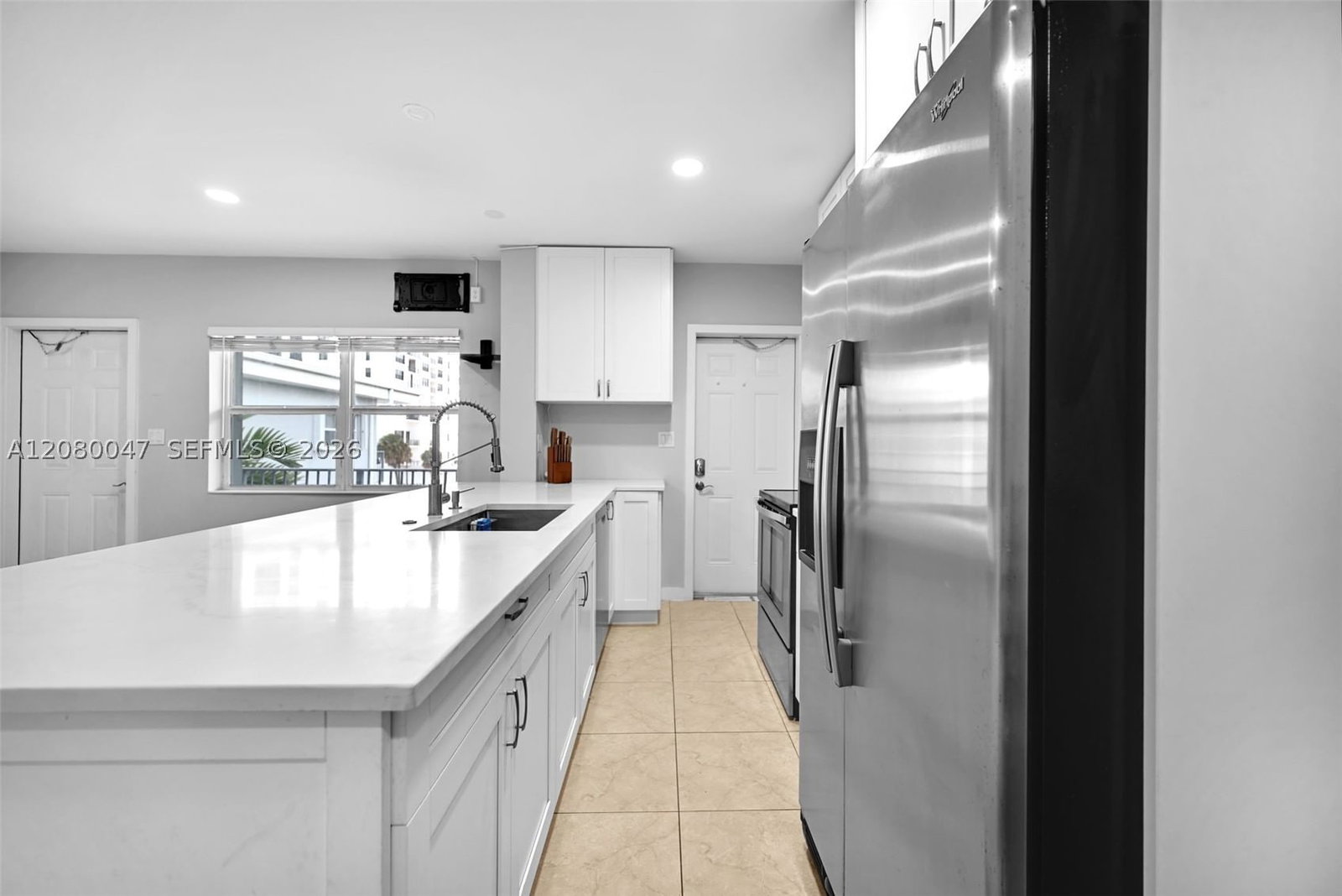 Real estate property located at 2600 Ocean Dr S311, Broward, Waterway @ Hollywood Beac, Hollywood, FL