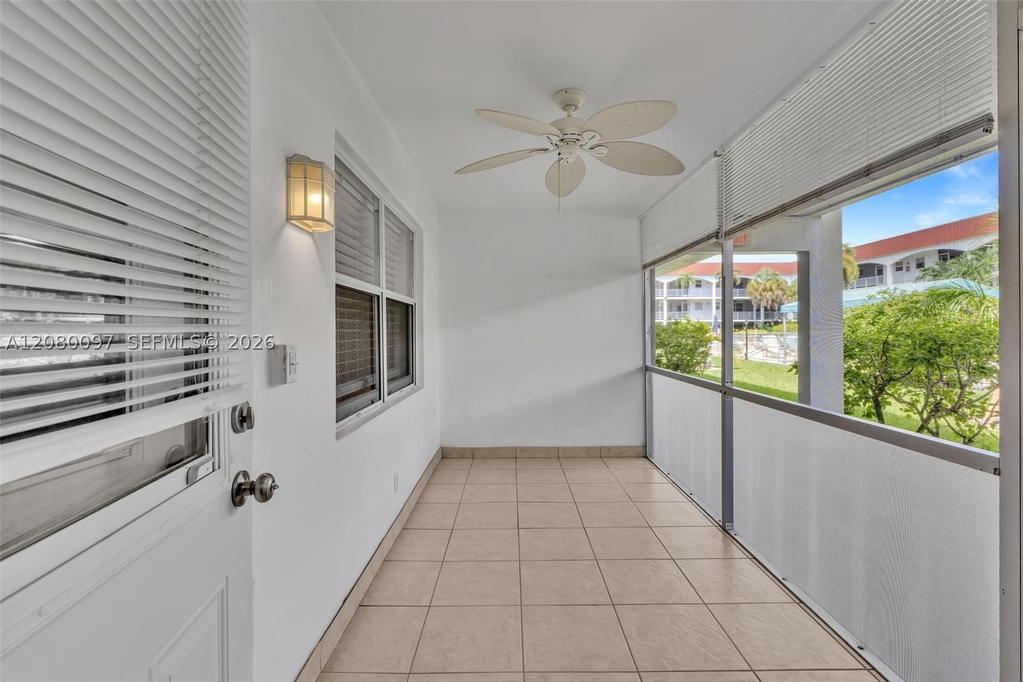 Real estate property located at 580 Egret Dr #102, Broward, Casa Paradiso Co-op, Hallandale Beach, FL