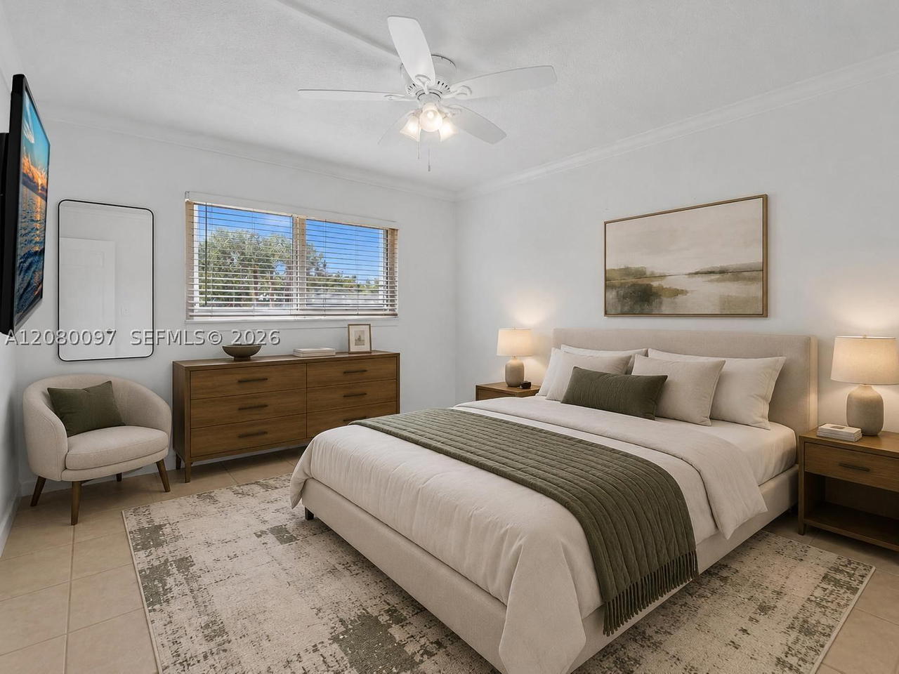 Real estate property located at 580 Egret Dr #102, Broward, Casa Paradiso Co-op, Hallandale Beach, FL