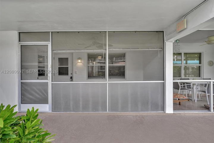 Real estate property located at 580 Egret Dr #102, Broward, Casa Paradiso Co-op, Hallandale Beach, FL