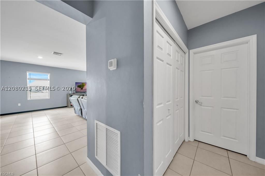 Real estate property located at 10549 Canal Brook LN, Lee, Lehigh Acres, Lehigh Acres, FL