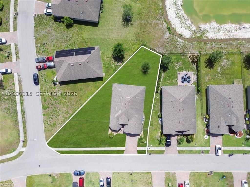 Real estate property located at 10549 Canal Brook LN, Lee, Lehigh Acres, Lehigh Acres, FL
