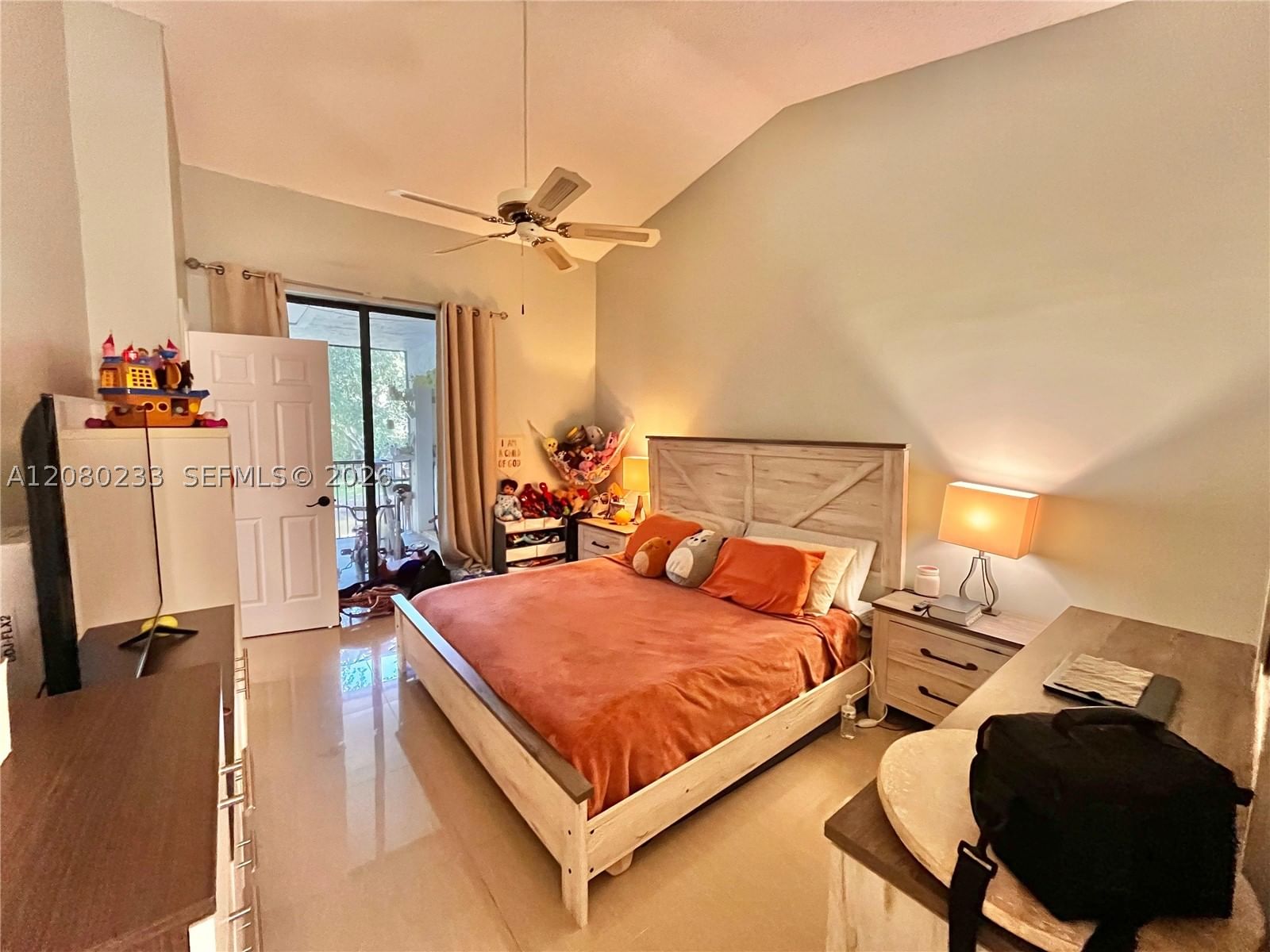 Real estate property located at 4511 Carambola Cir S #27300, Broward, Baywood Village Iii-b Con, Coconut Creek, FL