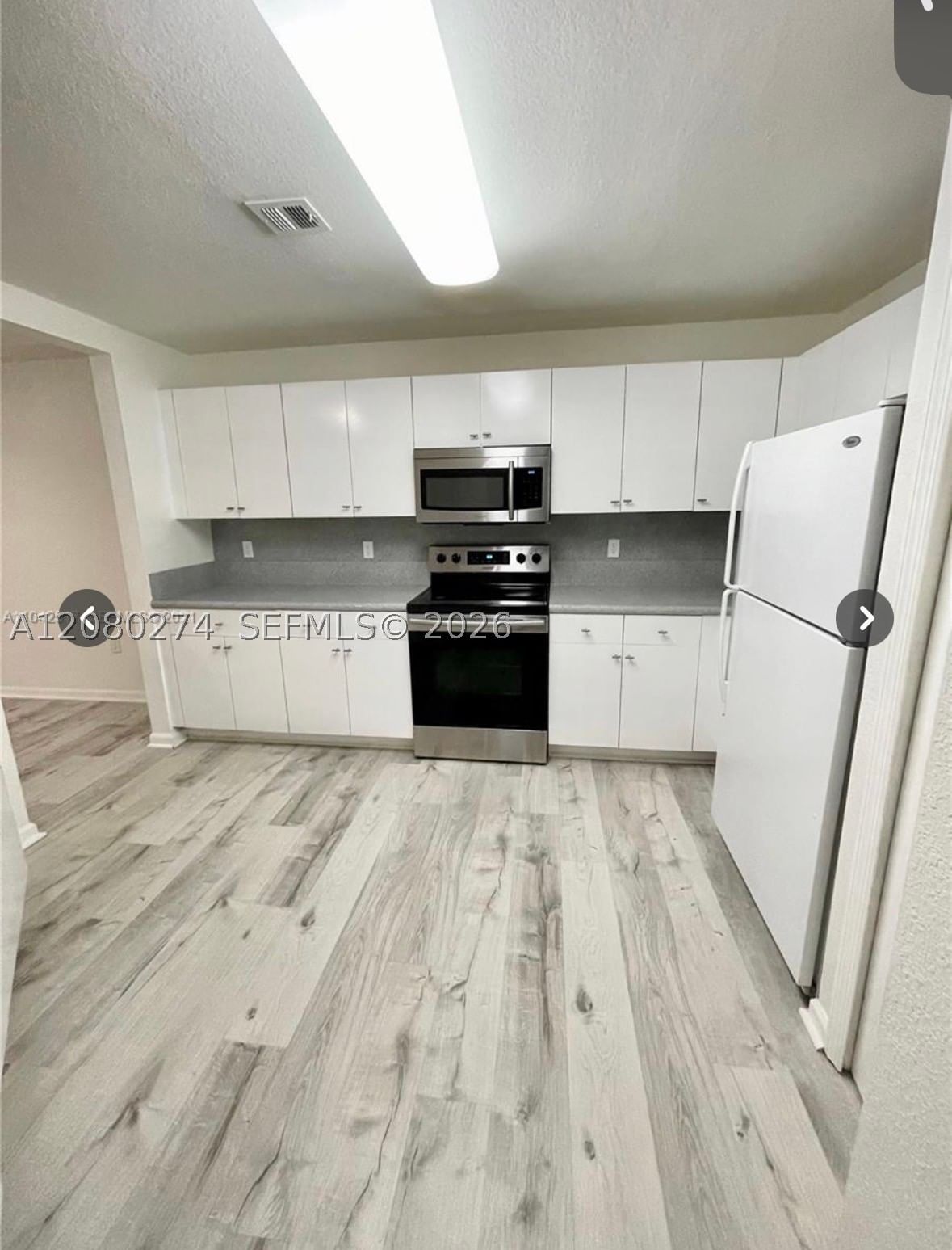 Real estate property located at 10902 83 St #219, Miami-dade, Promenade Shores At Doral, Doral, FL