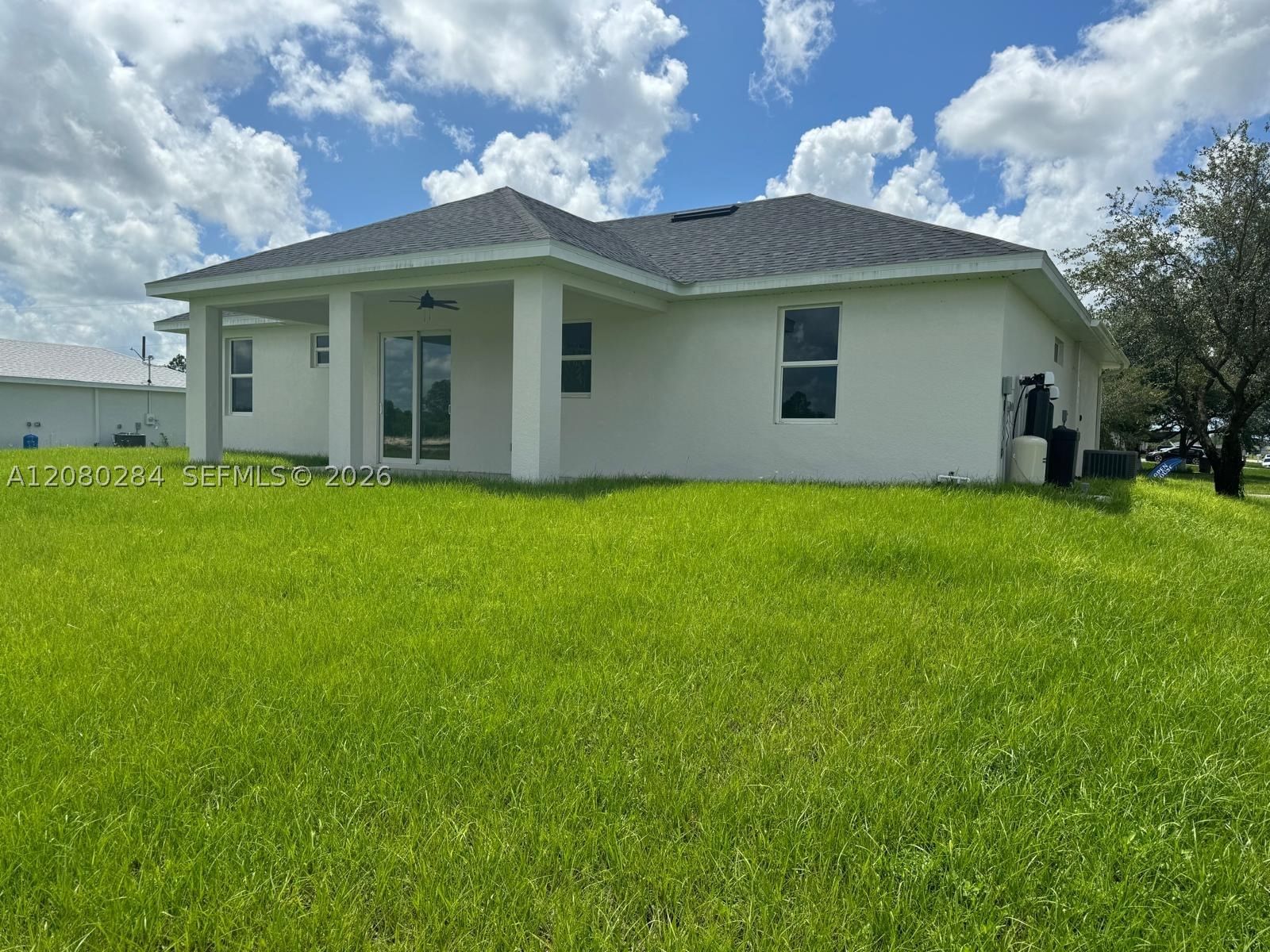 Real estate property located at 2044 Crawford Ave N, Lee, Lehigh Park, Lehigh Acres, FL