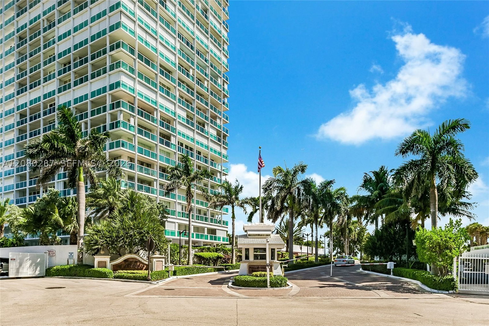 Real estate property located at 2100 Ocean Ln #1512, Broward, Point Of Americas, Fort Lauderdale, FL