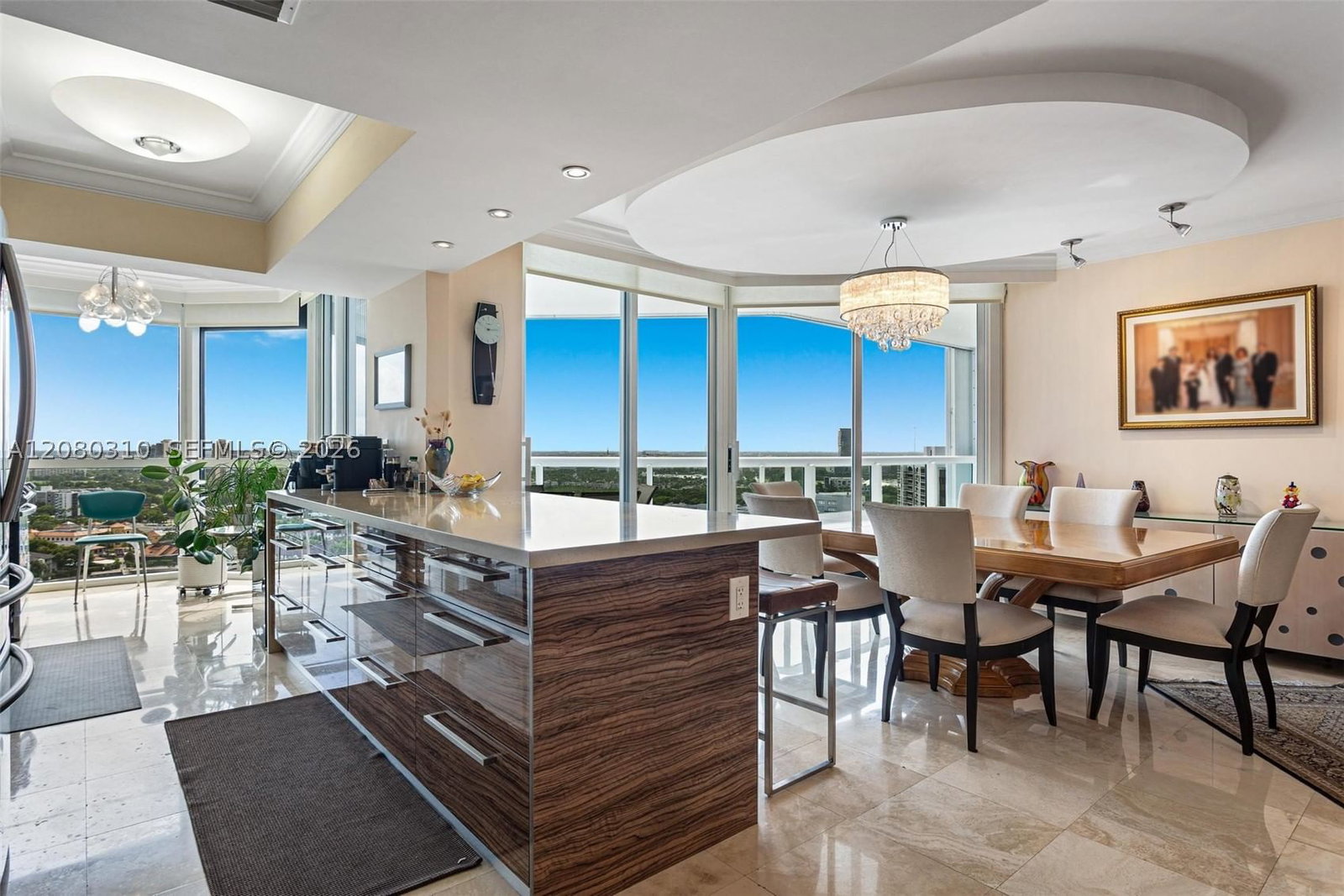 Real estate property located at 21205 Yacht Club Dr #2405+DEN, Miami-dade, North Tower At The Point, Aventura, FL