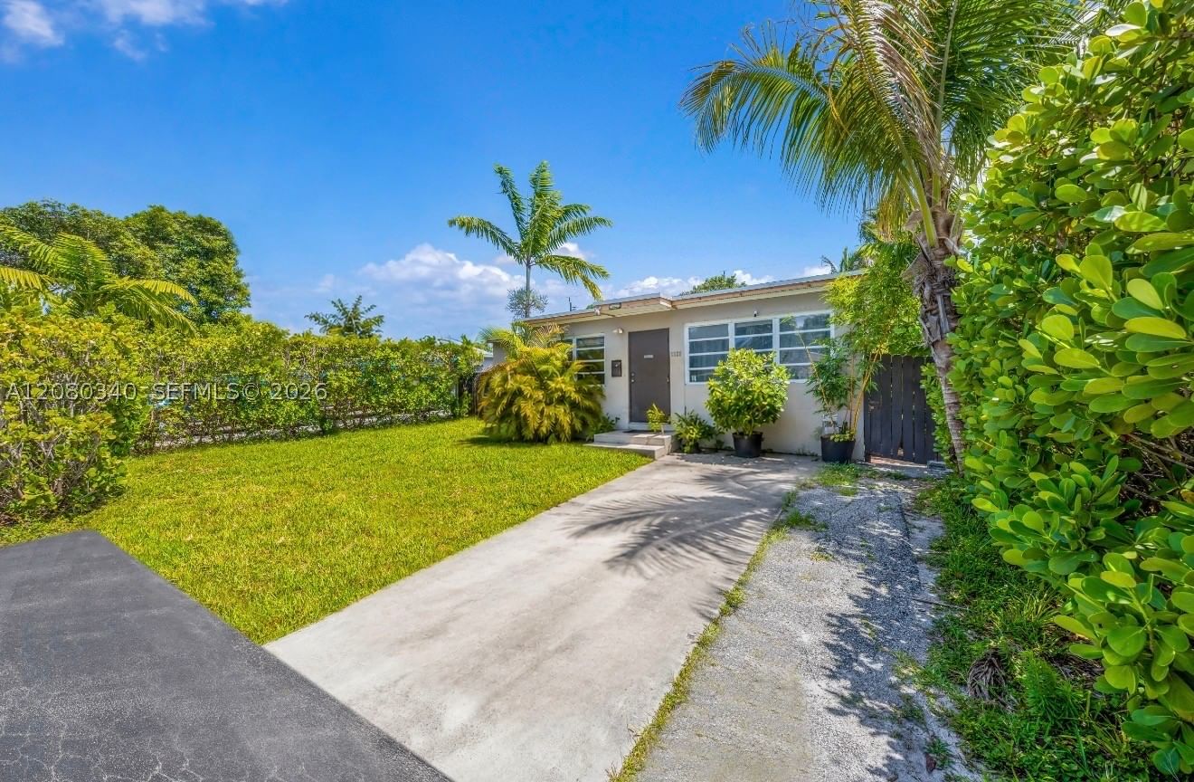 Real estate property located at 2326 Harding St, Broward, Hollywood Park, Hollywood, FL