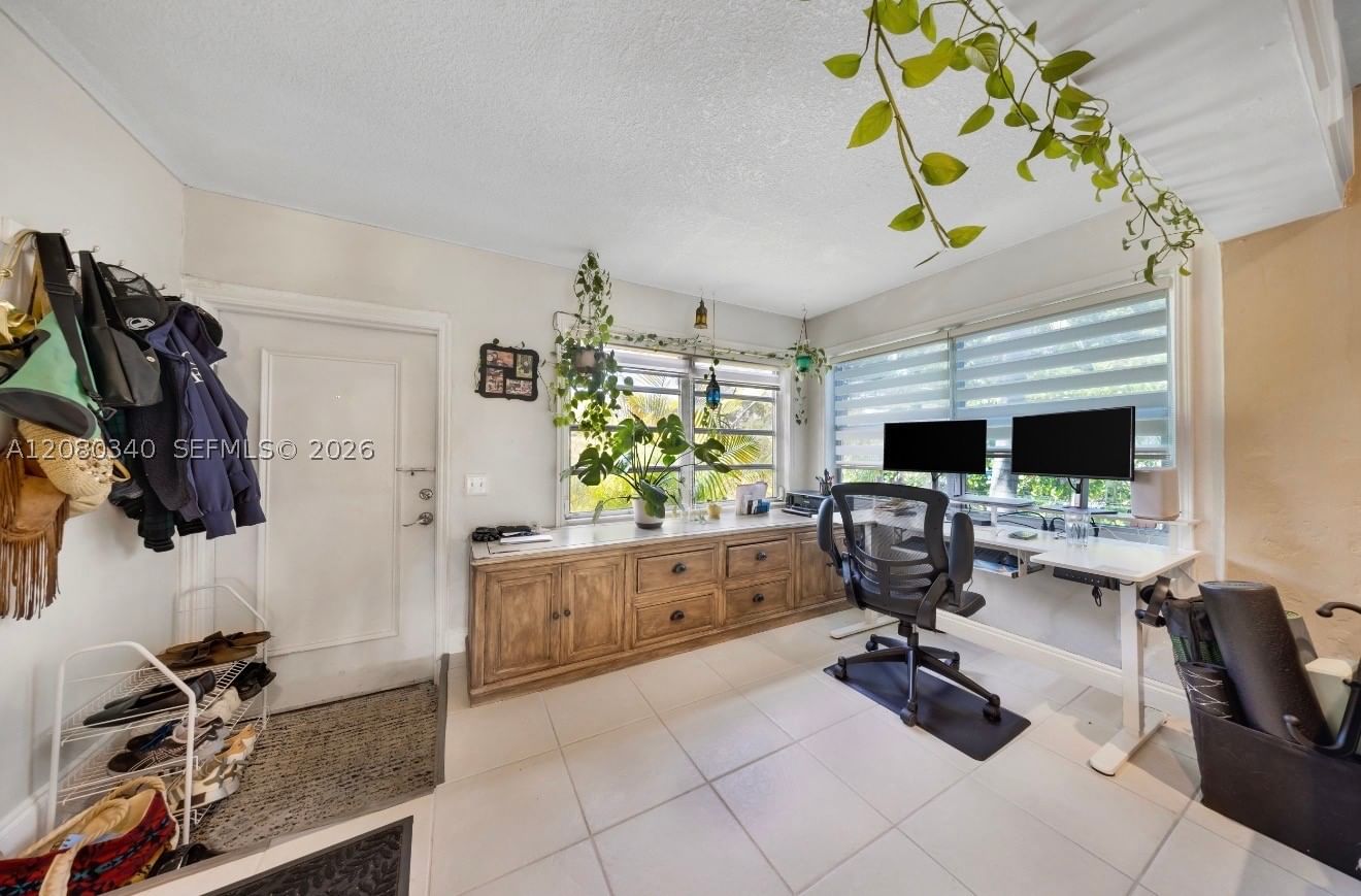 Real estate property located at 2326 Harding St, Broward, Hollywood Park, Hollywood, FL