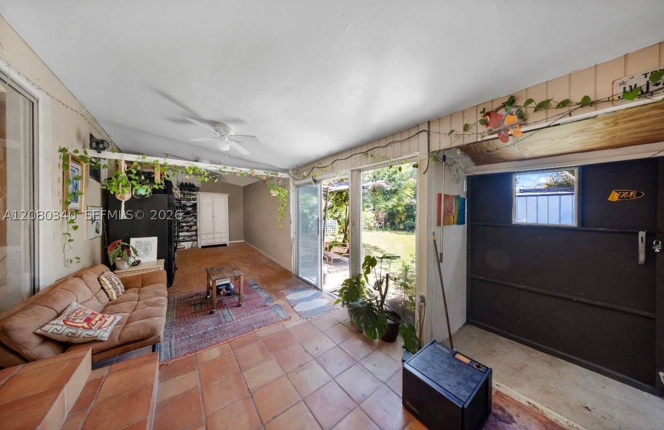 Real estate property located at 2326 Harding St, Broward, Hollywood Park, Hollywood, FL