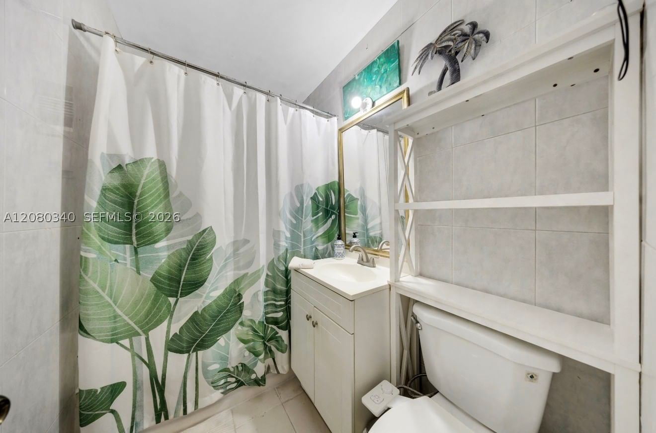 Real estate property located at 2326 Harding St, Broward, Hollywood Park, Hollywood, FL