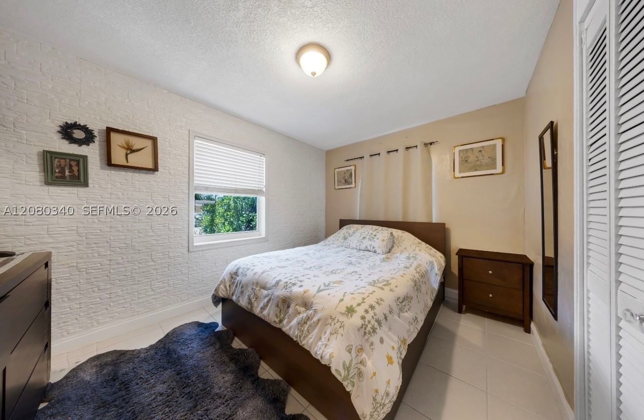 Real estate property located at 2326 Harding St, Broward, Hollywood Park, Hollywood, FL