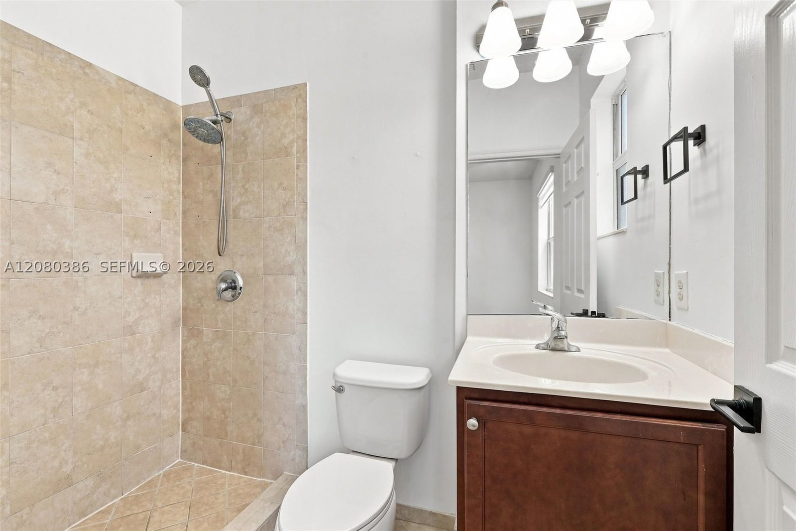 Real estate property located at 9145 227th St #4, Miami-dade, The Shores Condo No 2, Cutler Bay, FL
