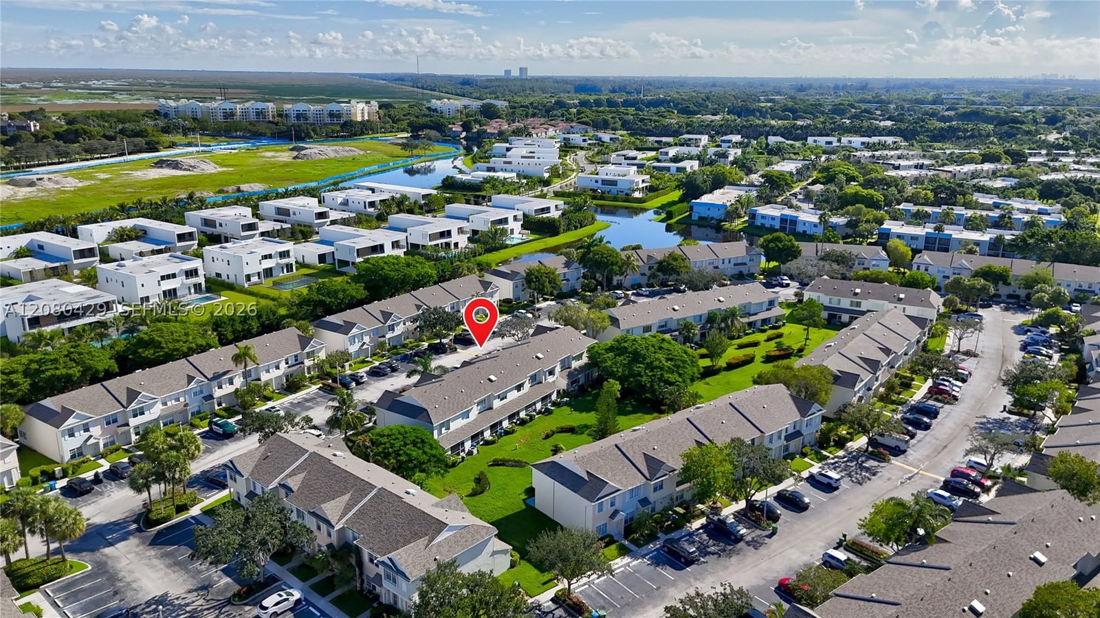 Real estate property located at 16676 Hemingway Dr, Broward, Bonaventure, Weston, FL