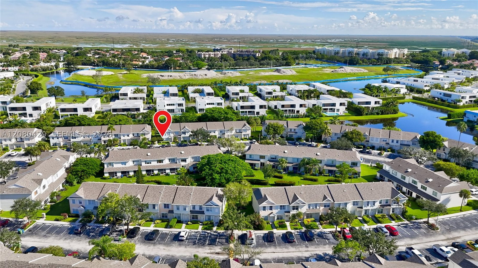 Real estate property located at 16676 Hemingway Dr, Broward, Bonaventure, Weston, FL