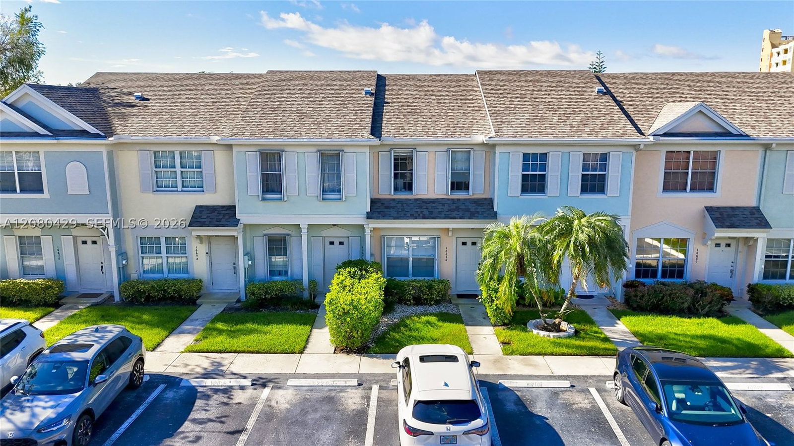 Real estate property located at 16676 Hemingway Dr, Broward, Bonaventure, Weston, FL