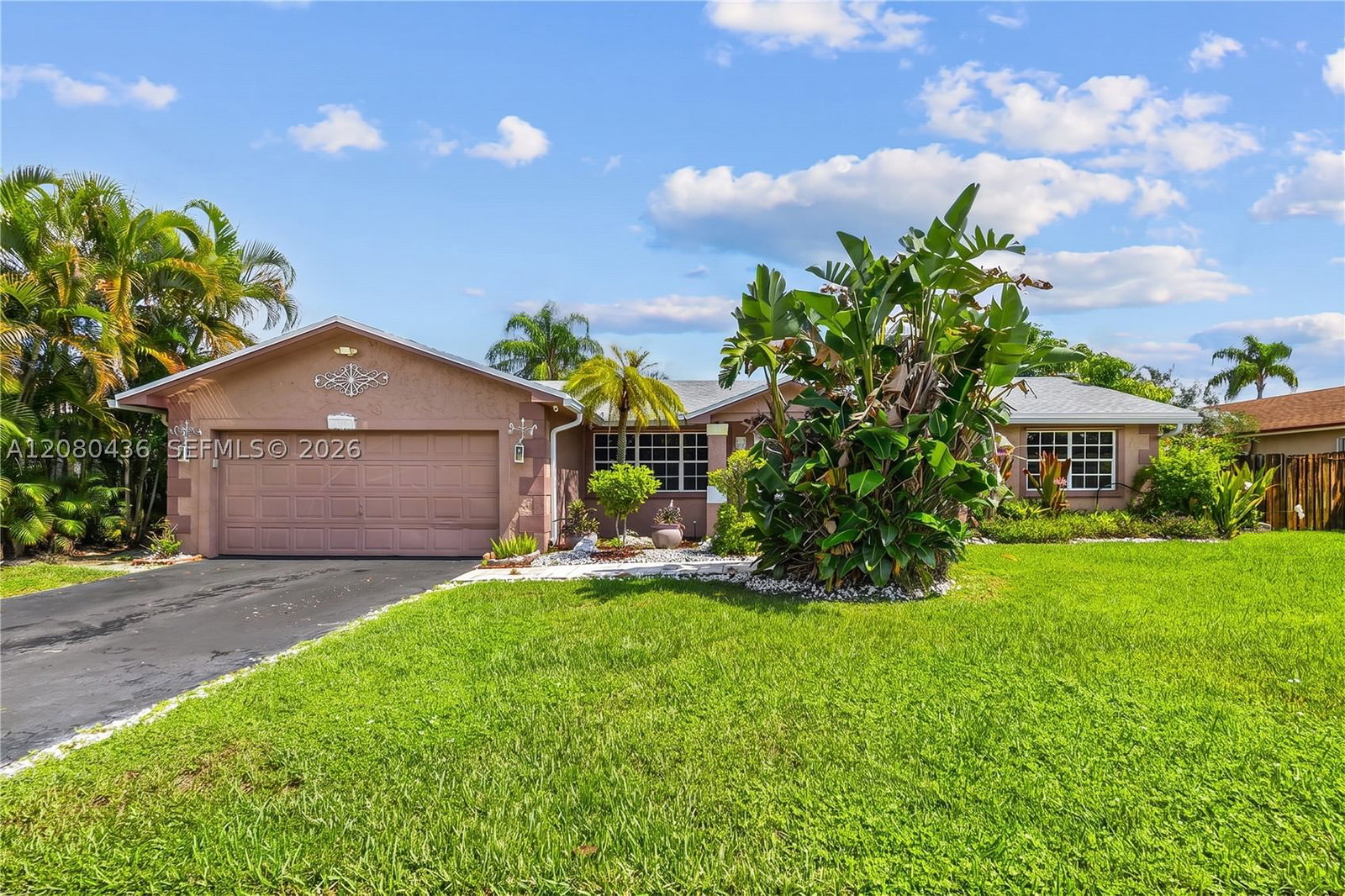 Real estate property located at 11701 57th St, Broward, Flamingo Gardens, Cooper City, FL